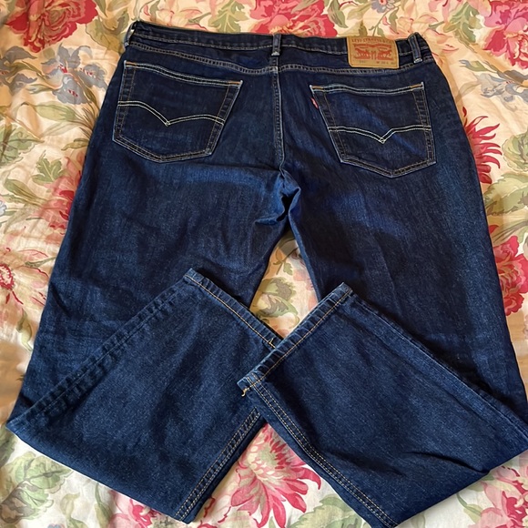 LEVIS size 36W x 30L 541 Style Jean Cotton Stretch StraightLeg ZipperFly
$79 - Picture 5 of 16
